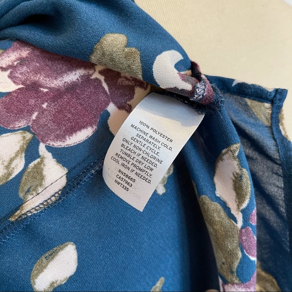 14TH AND UNION FLORAL TOP - Picture 5 of 6